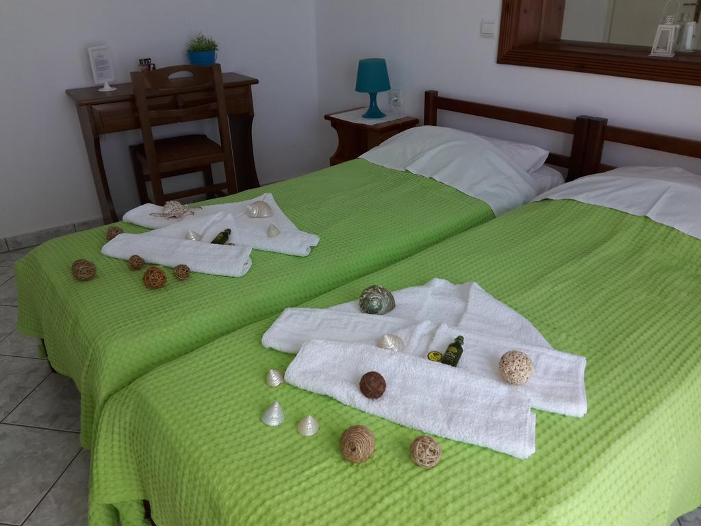 Paros Rooms Exterior foto